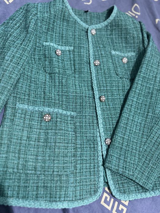 Odejda jenskaya novaya