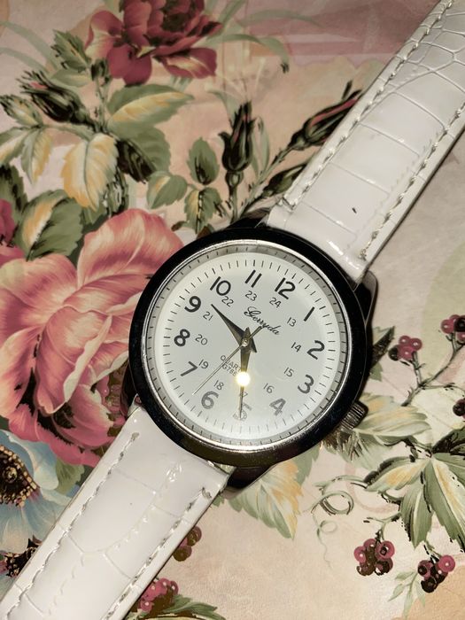 Женские Часы