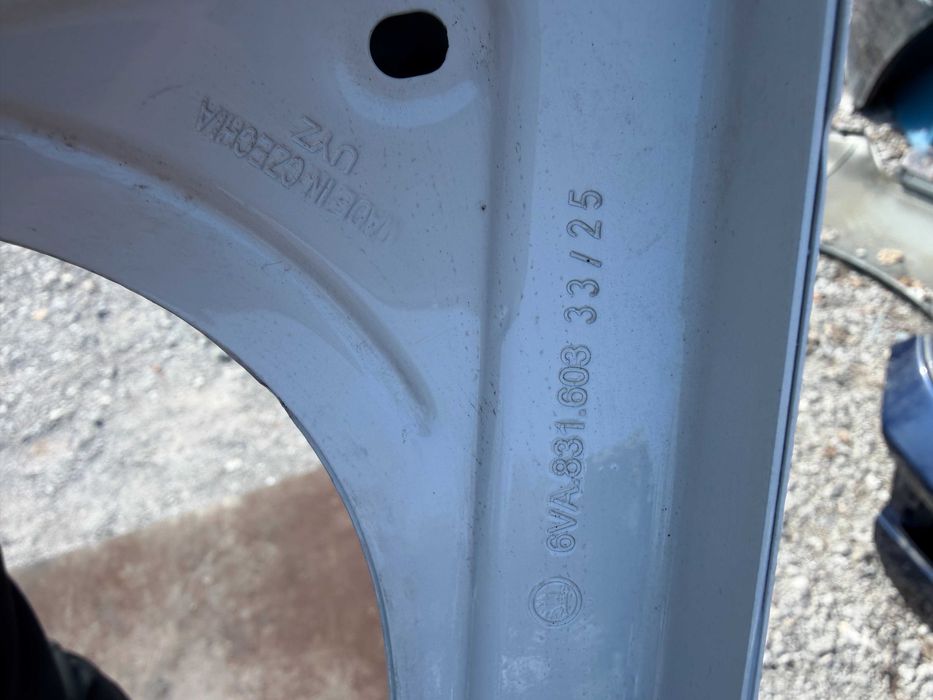 Врата Skoda Fabia 2021 год.-