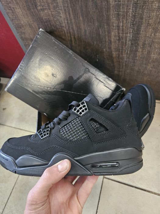 Маратонки Nike air jordan 4, black cat