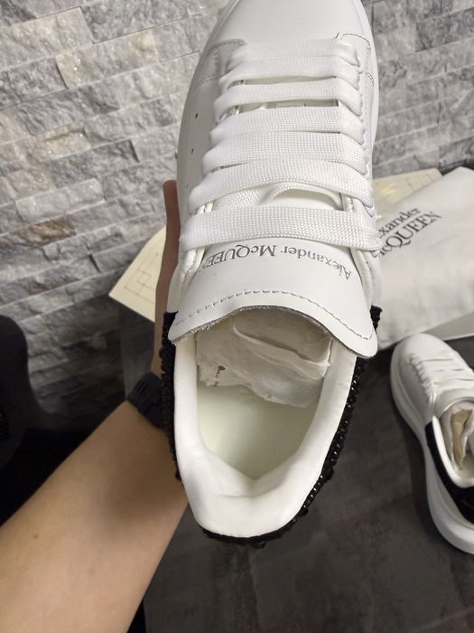 Vand alexander mcqueen marimea 36