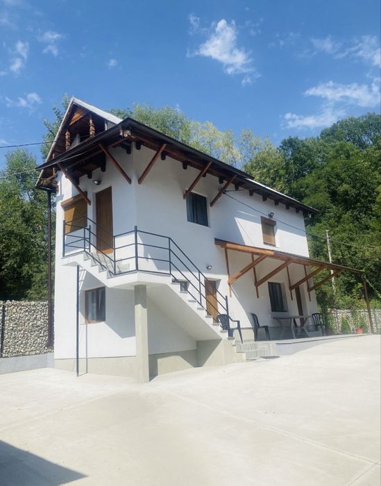 Casa de vanzare Barbatesti zona Horezu