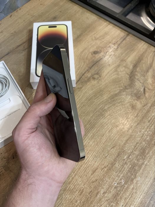 iPhone 14 pro 128gb