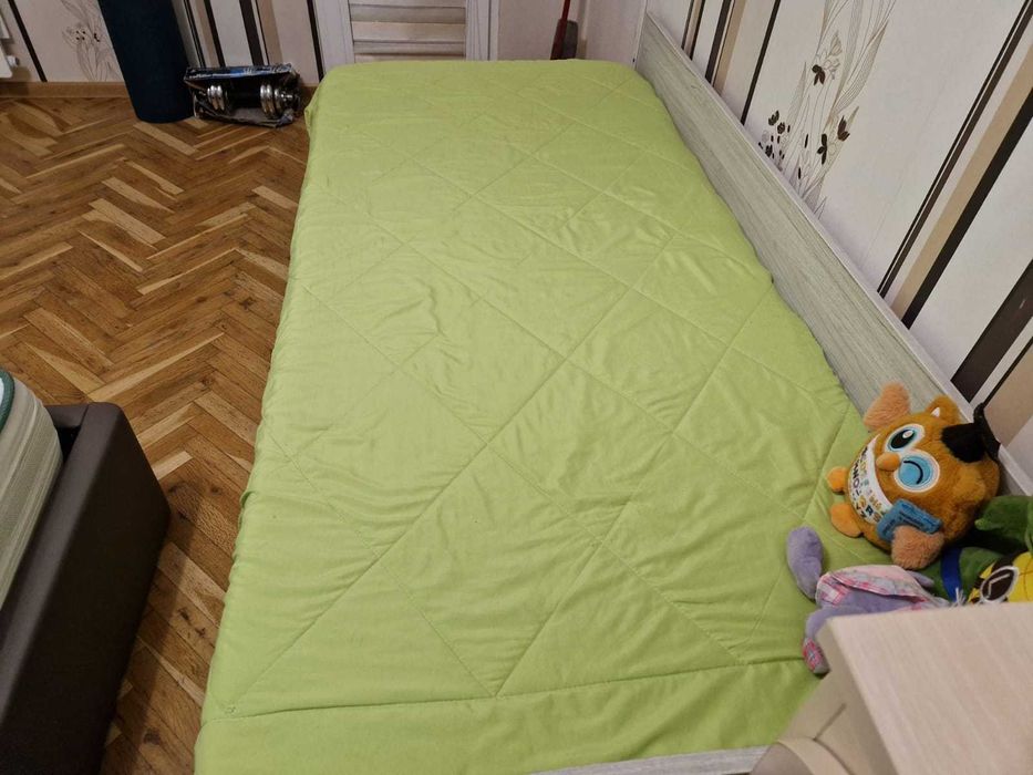 Детско креватче + матрак в отлично състояние