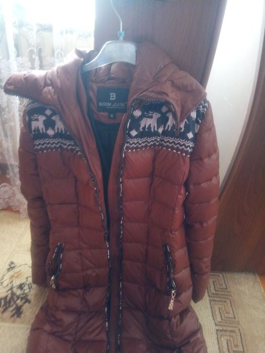 продам женский пуховик
