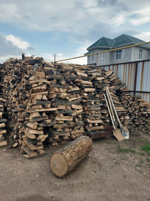 Дрова колотые в наличи все сорта