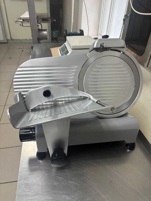 Cлайсер Becкers ES 300