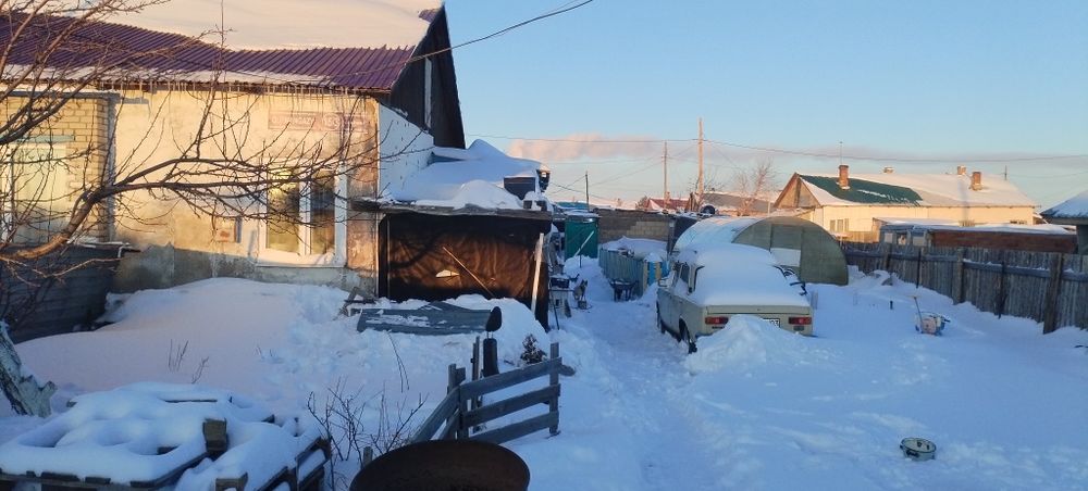 Продам теплый  дом в заводском