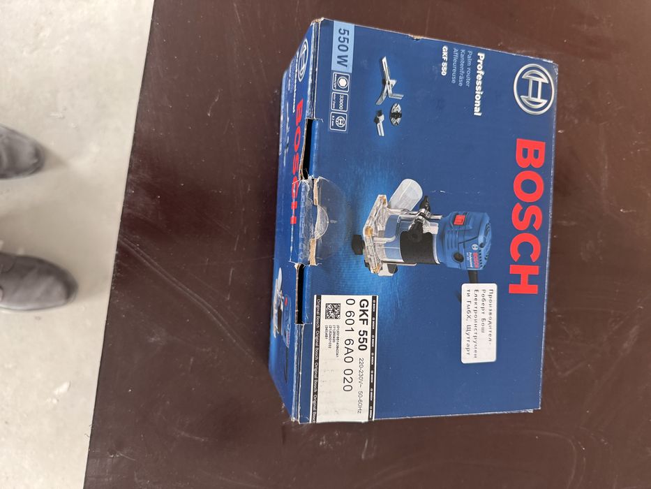 Фреза за кантове Bosch GKF 550, 550 W, 6 мм