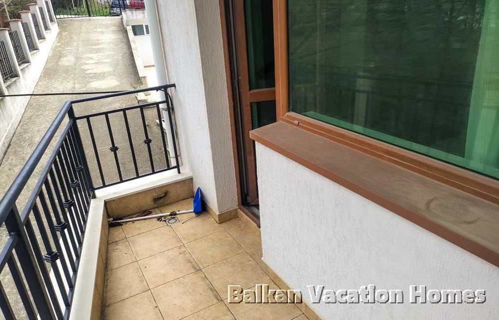 Продава се Двустаен апартамент в Балчик - 64 кв.м за 1013 €/кв.м - Снимка #15