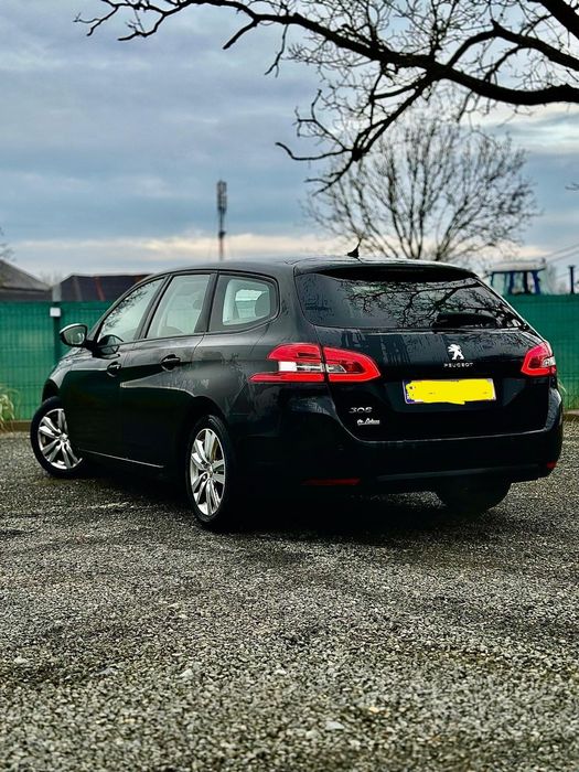 Vând Peugeot 308 break 2018