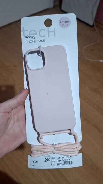 Калъфи за iPhone 13