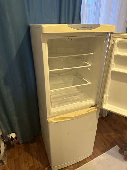 Холодильник expresscool