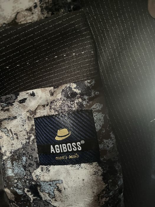 Продам турецкий костюм