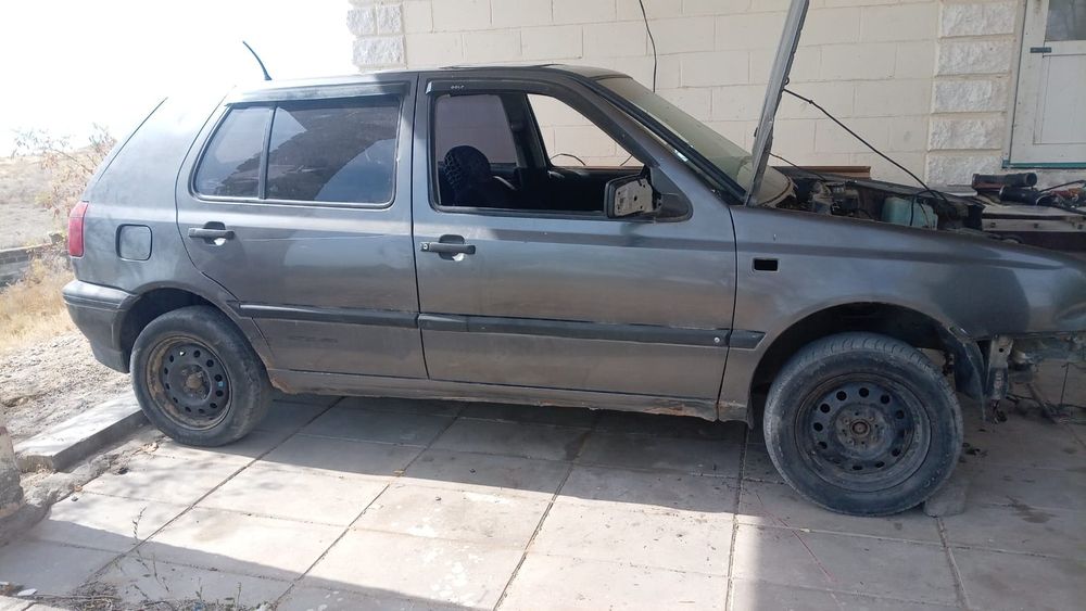 Гольф 3 обьем 1.8 автомат