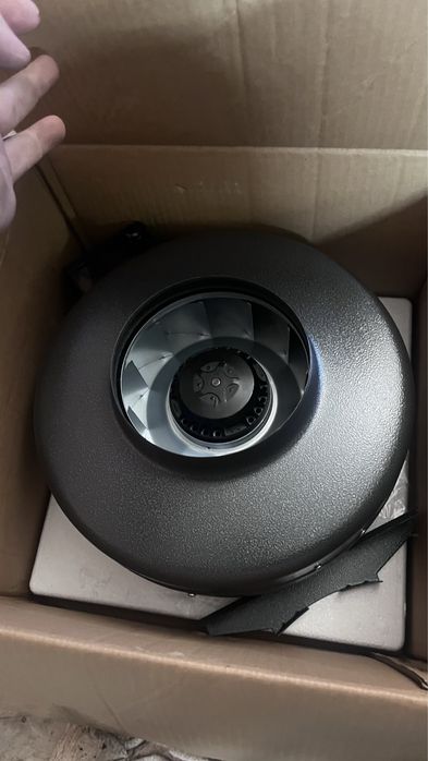 Вытяжной вентилятор