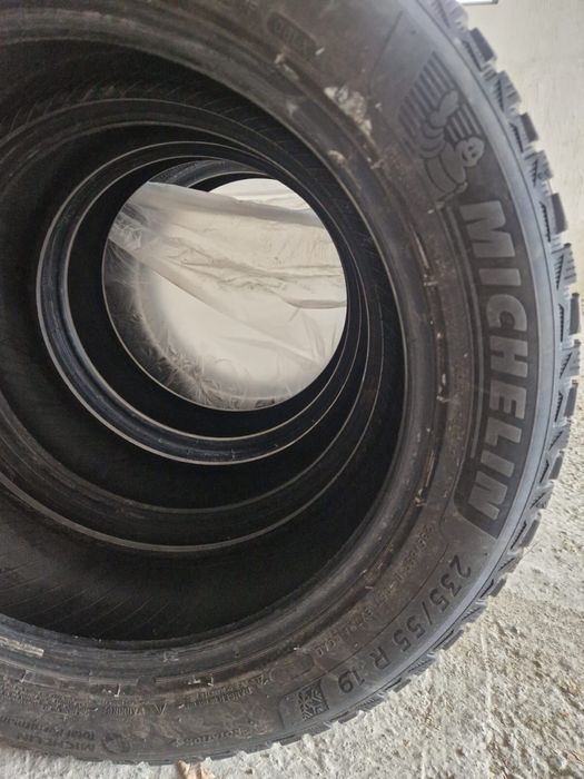 Продается зимние шины