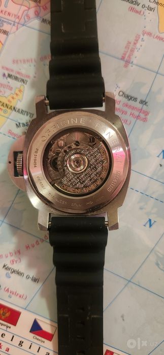 Panerai продается