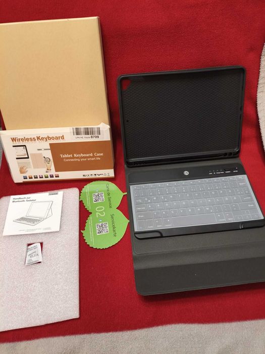 Husă cu tastatură Bluetooth pentru iPad 7th 8th 9th Gen 10.2”