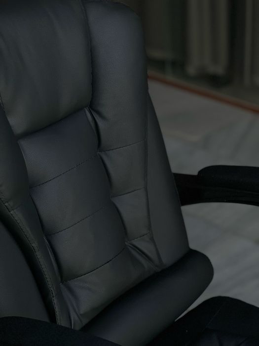 Ofisniy kreslo.  Gamerlar uchun Kreslo