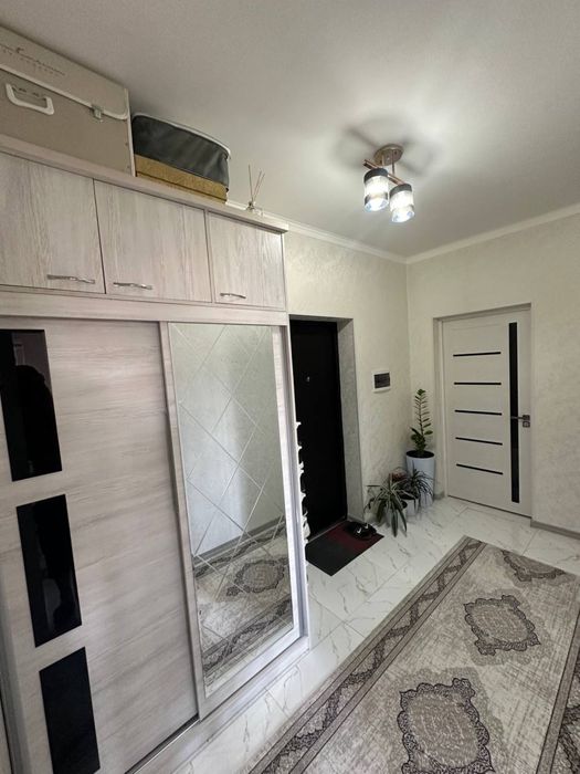 Срочно 3 хонали уй сотилади