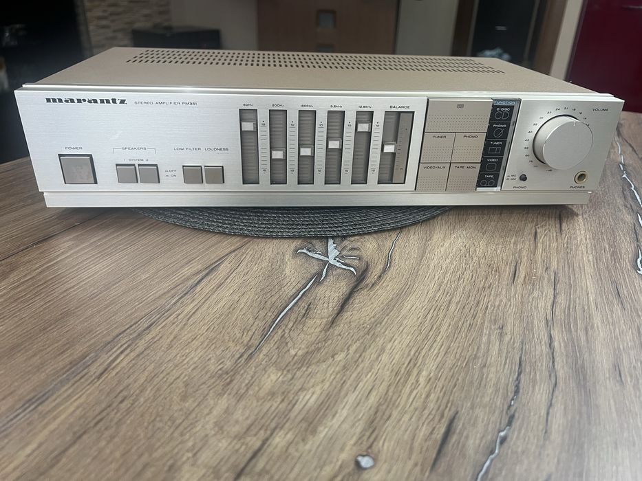 Исилвател Marantz Pm351