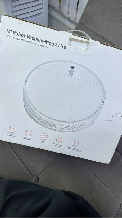 Робот пылесос