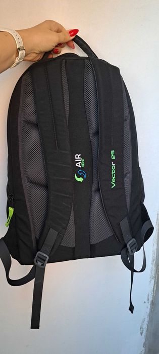 Раница Ташев Вектор 25 ползвана 5-6 пъти, като нова!