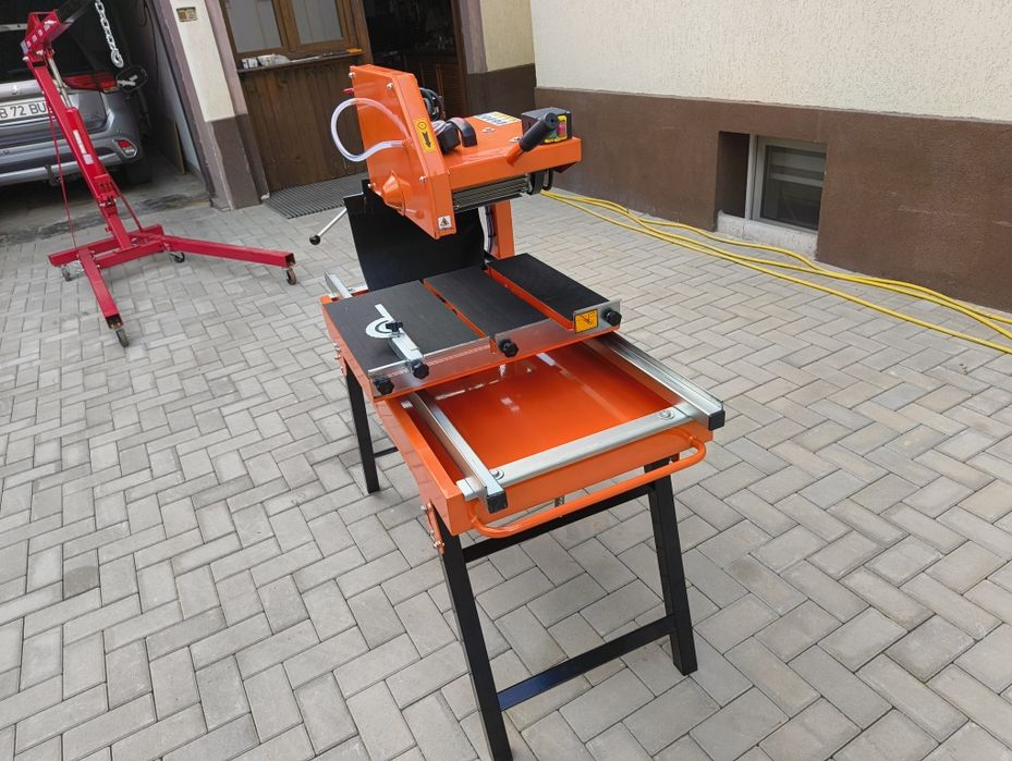 Vând/închiriez mașini tăiat materiale de constructii