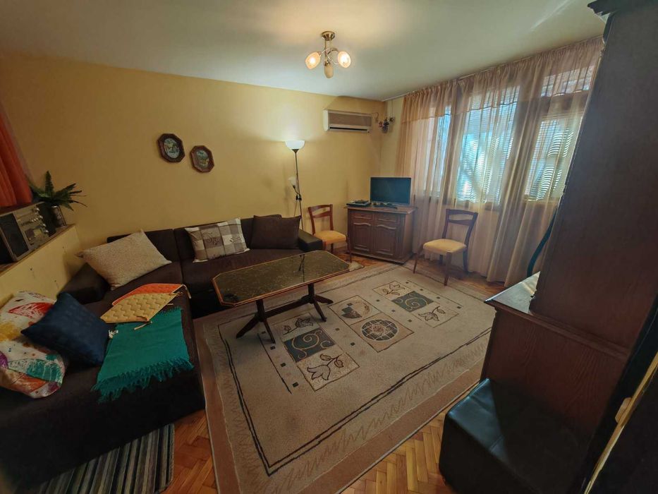 Продава се Двустаен апартамент в Бургас, Възраждане - 59 кв.м за 1865 €/кв.м - Снимка #2