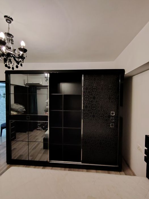 Dressing/dulap dormitor cu 4 uși glisante