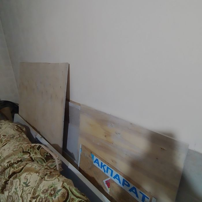 Продам листы фанеры