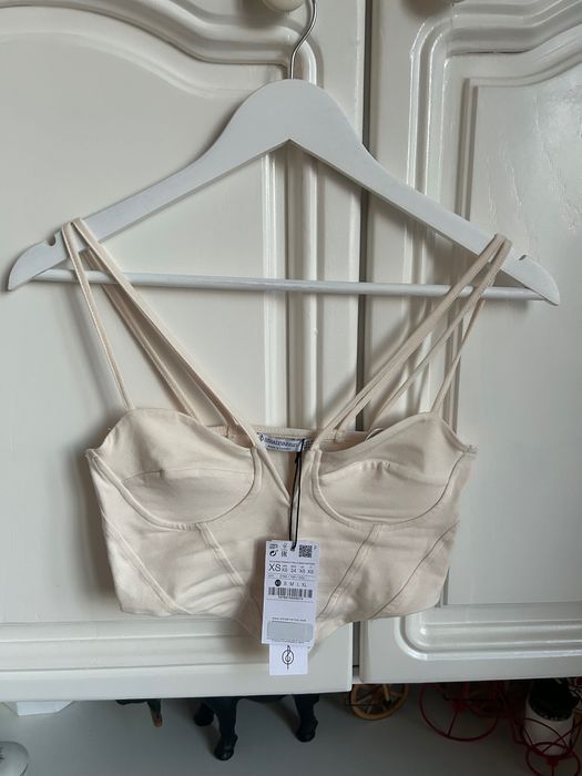 Top Stradivarius, nou, cu eticheta. XS