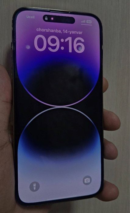 Iphone 14 pro gold