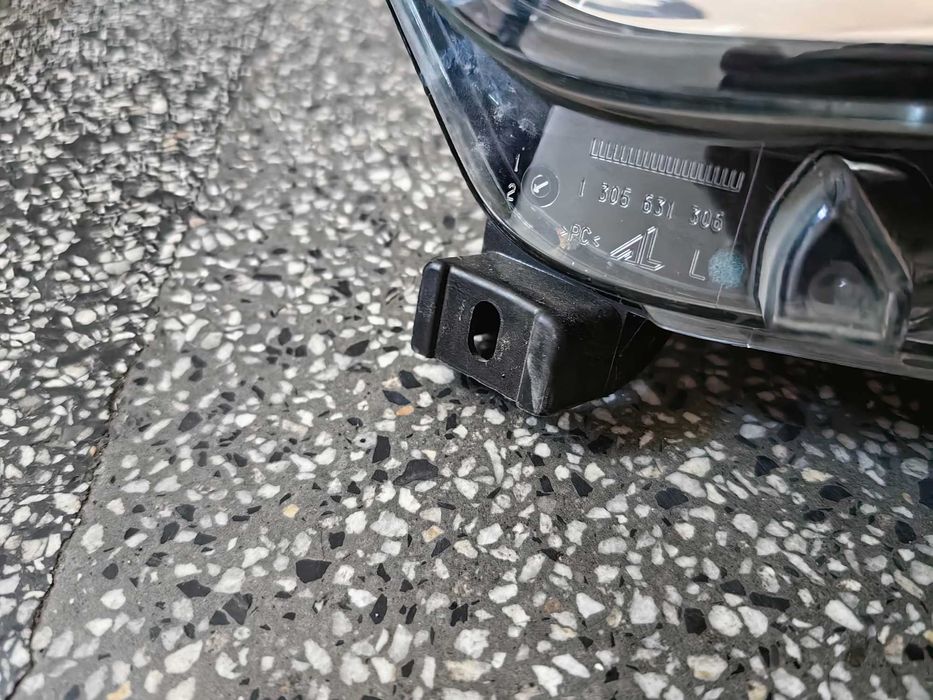 Фар за Renault Capture / Рено Каптюр