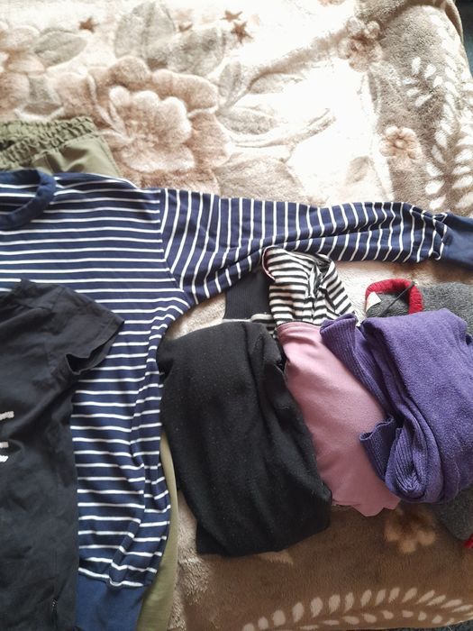 Одежда даром ,женские вещи,