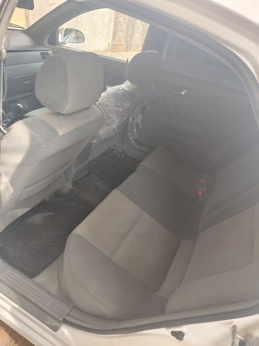 Жентра 2014 родной механика бензин