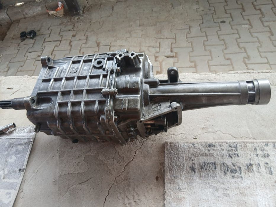 Продам коробку на газель