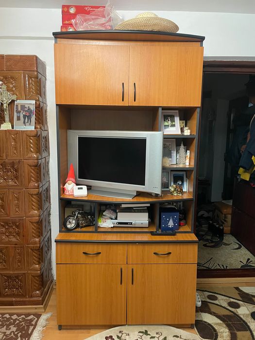 Mobilă tineret de vânzare și birou