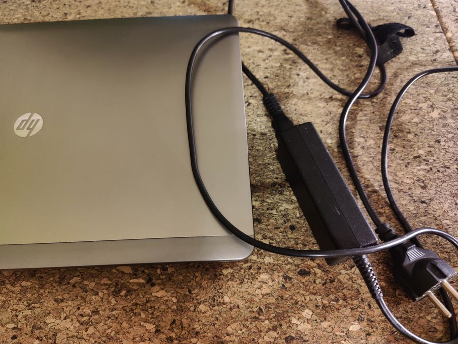 Лаптоп HP4540s 15.6"
65€