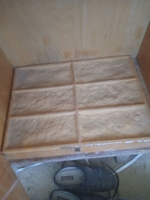 Dekorativ panel qolip