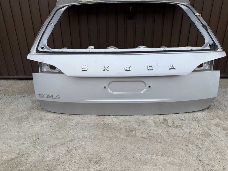 Haion portbagaj Skoda Scala