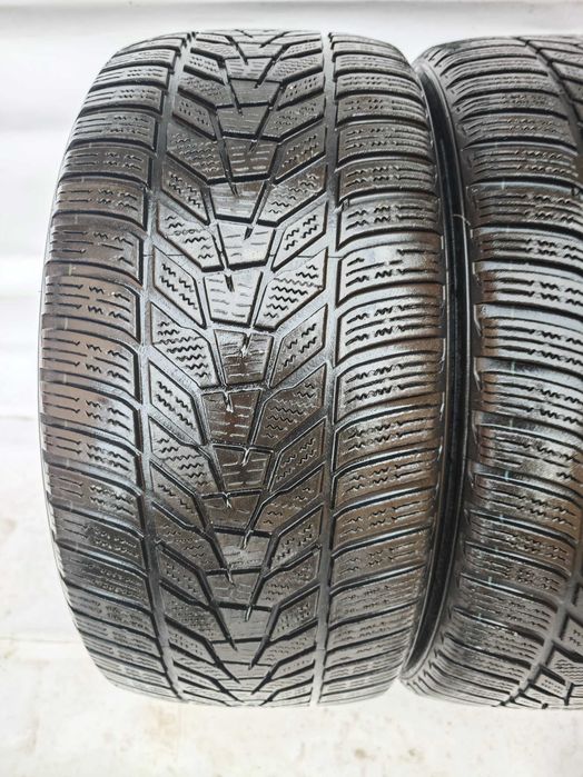 Anvelope 245/40/19 an 2022 iarna M+S HANKOOK Icept Evo3