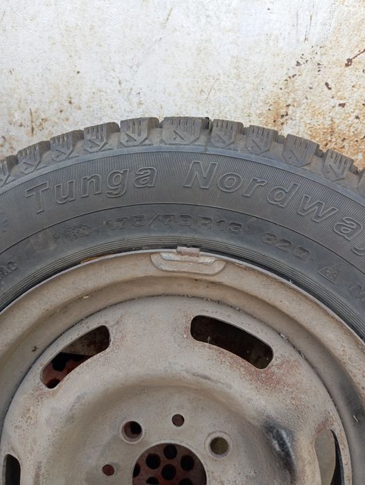 Продам резина Зима!