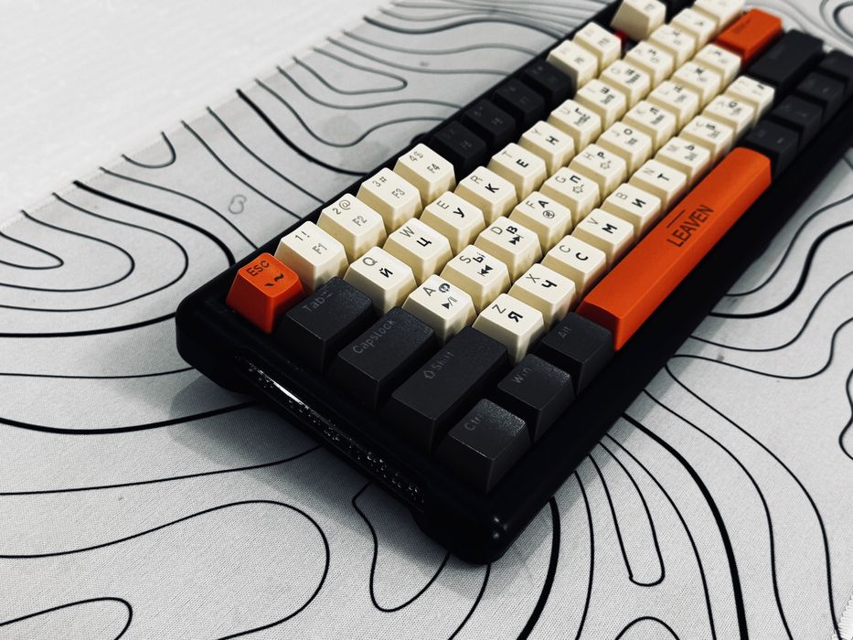 продам игровую клавиатуру