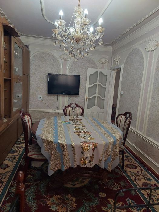 Шайхонтохур Район