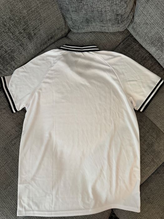Tricou Umbro Barbati / Baieti  L  Nou Pret : lei