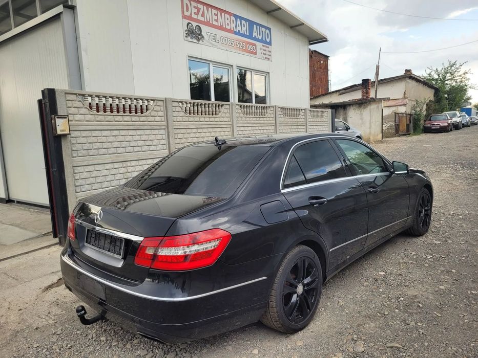 Usa fata stanga-dreapta/ Usa spate stanga-dreapta Mercedes w212