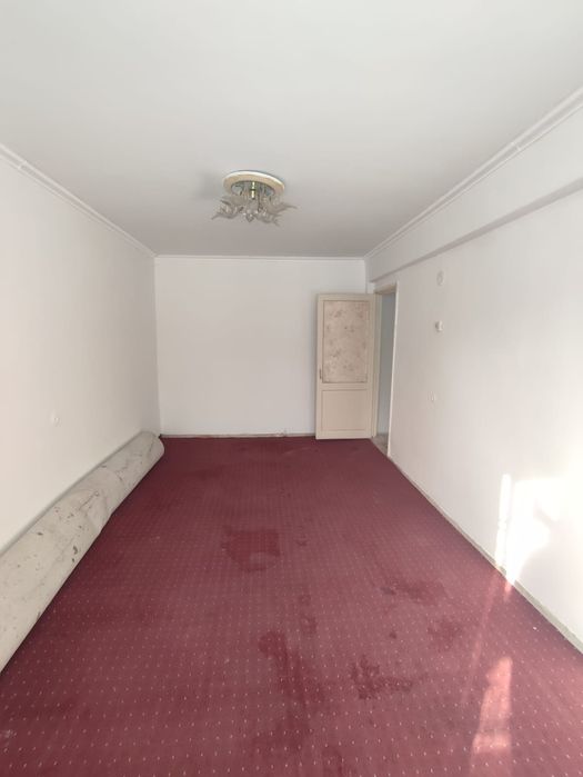 Продам 1,5 ул.Новаторов 9