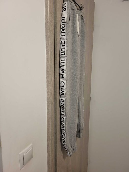 Pantaloni sport damă